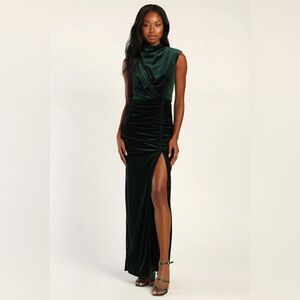 Lulus Elegant Green Velvet Evening Gown